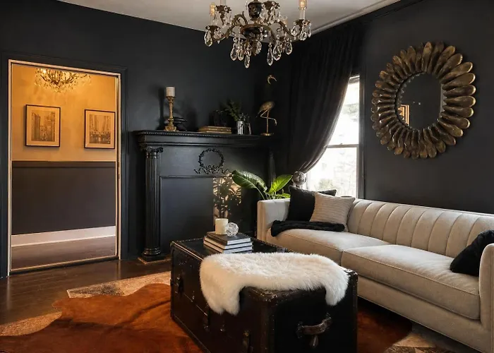 Cozy 4-bedroom In Evanston